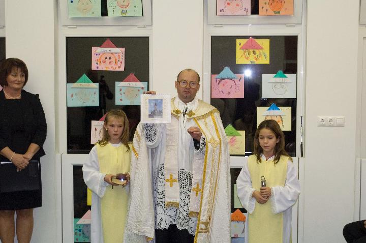 Megnyitó20080035.jpg - KONICA MINOLTA DIGITAL CAMERA